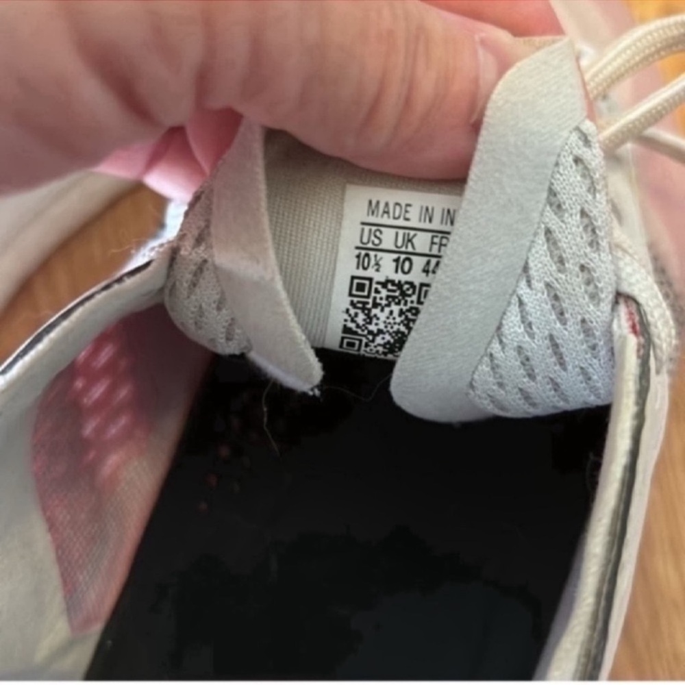 Adidas Pink and White Sneakers with Cushioned Sole - Picture 6 of 8
